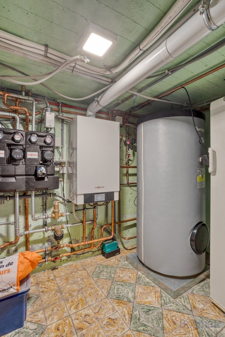 Lichtrijke energiezuinige woning te koop in Paal foto 16