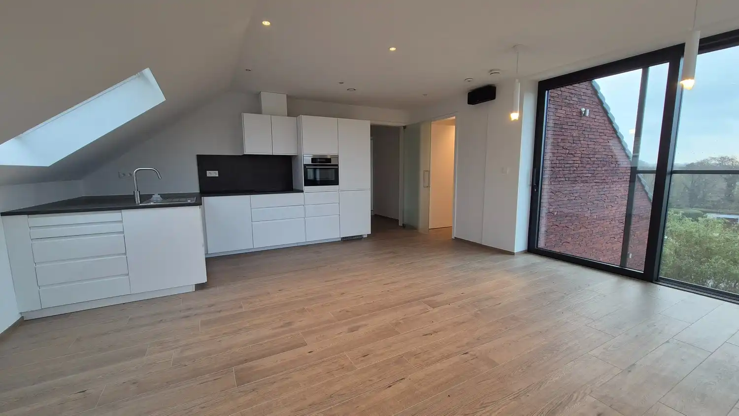 Uniek woonconcept met twee volwaardige appartementen in landelijke omgeving foto 16