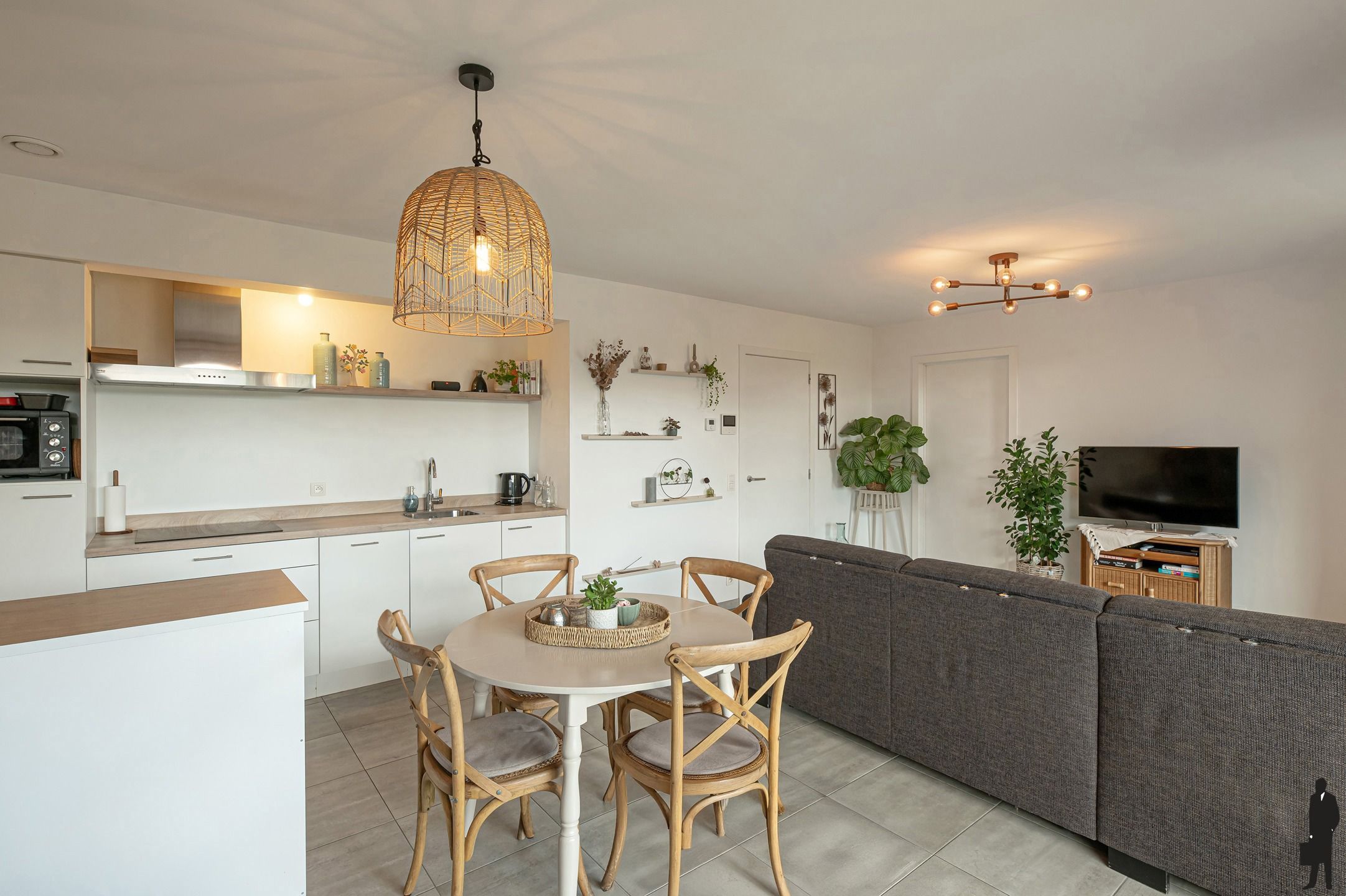 Gelijkvloers appartement met tuin en parkeergelegenheden foto 8