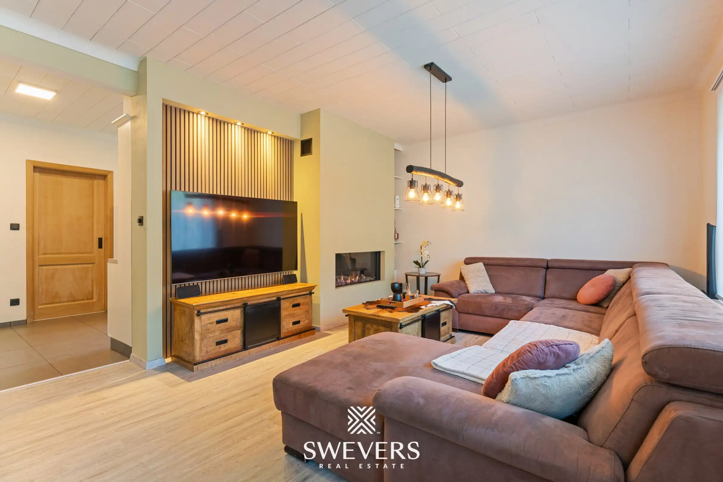 Instapklare woning met 4 slaapkamers op een groene en rustige locatie in Houthalen foto 6