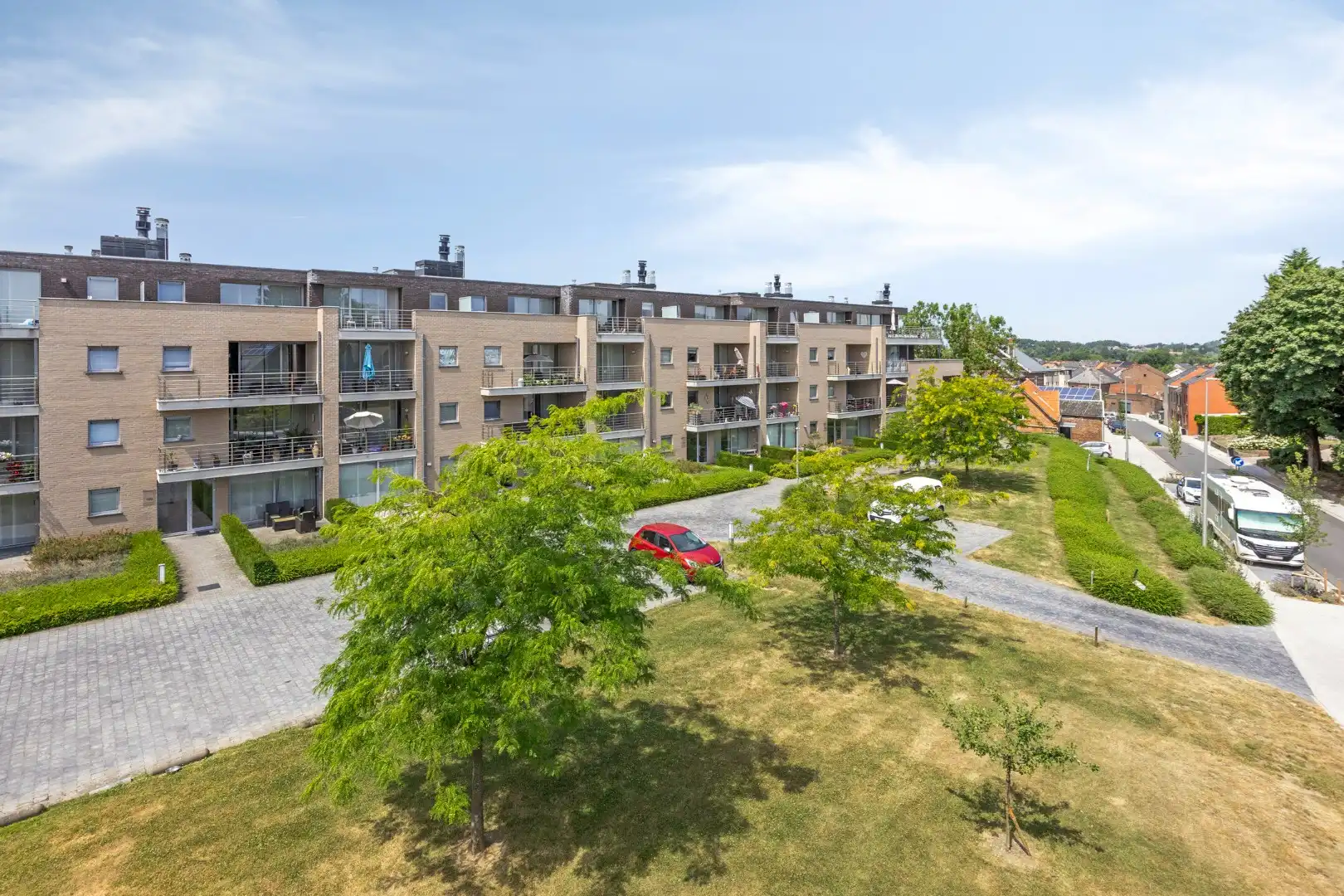 Standaard appartement met terras, lift en garage in het centrum van Tongeren - 2 slaapkamers, bouwjaar 2023, EPC-waarde 72.00, energielabel A, zonnige tuin op h foto 13