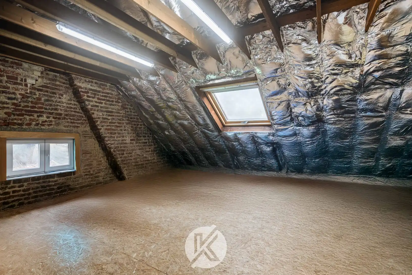 Charmante halfopen woning met ruime loods van 130 m² foto 22