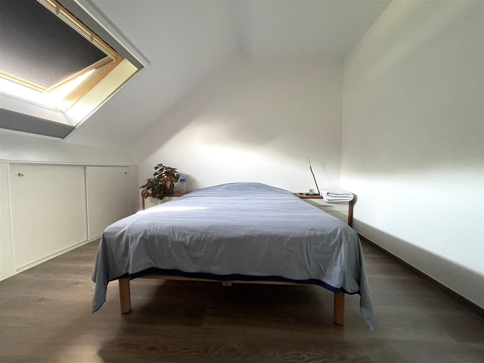 Instapklaar recent appartement met 2 slps en terras foto 9