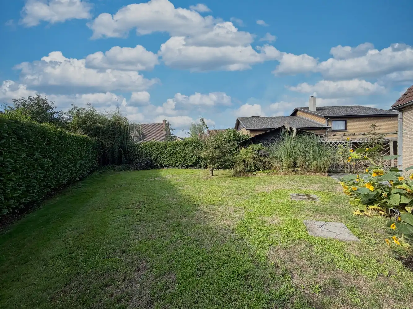 Instapklare, lichtrijke gezinswoning met zonnige tuin foto 13