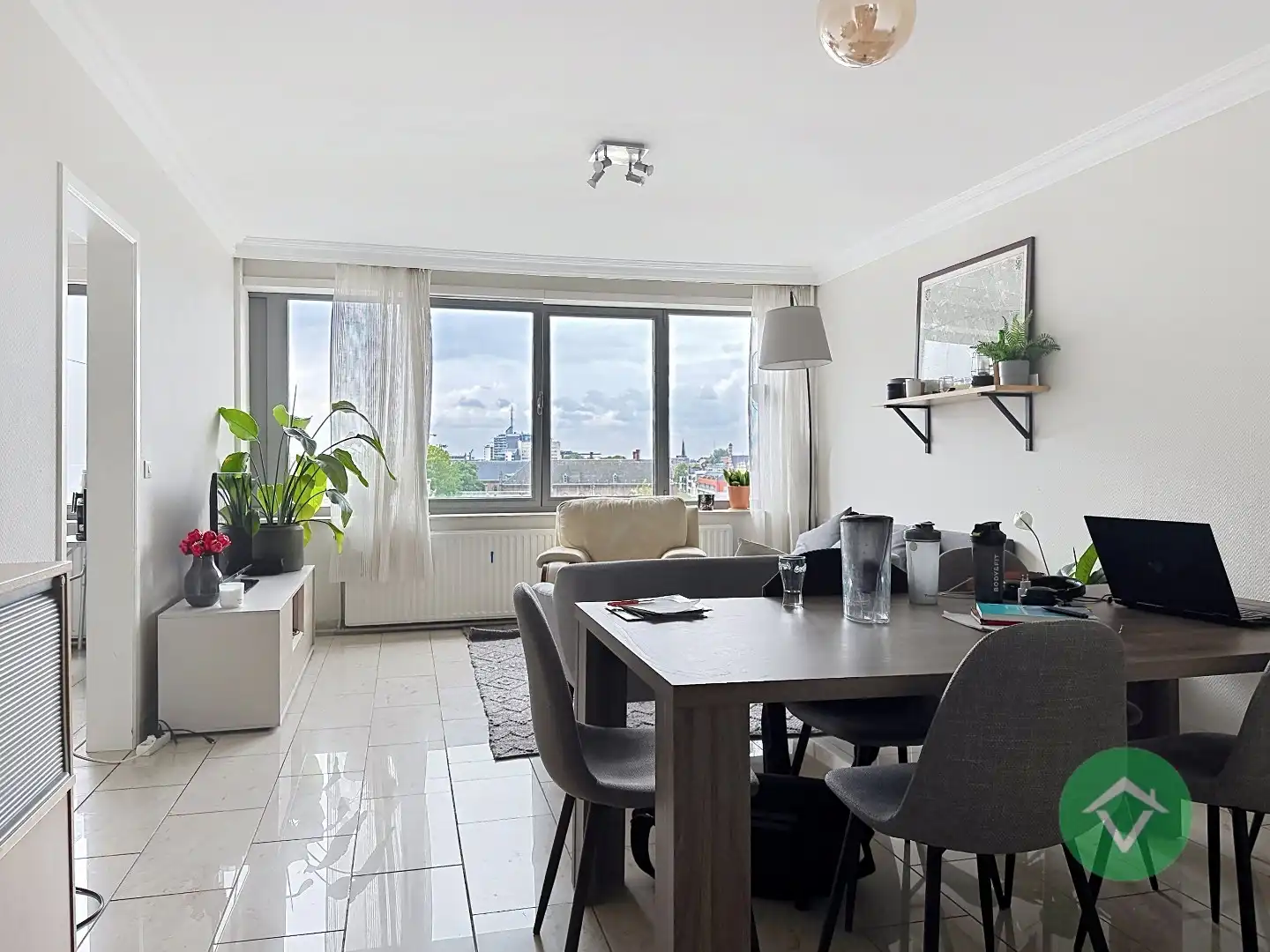 Appartement met 2 slaapkamers en terras te Gent foto 6