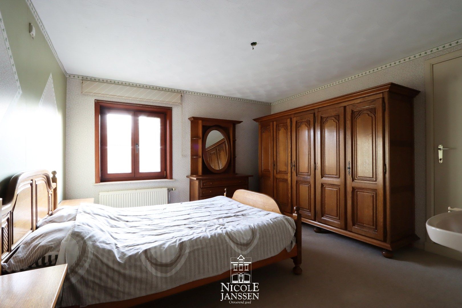 Verrassend ruime woning foto 27