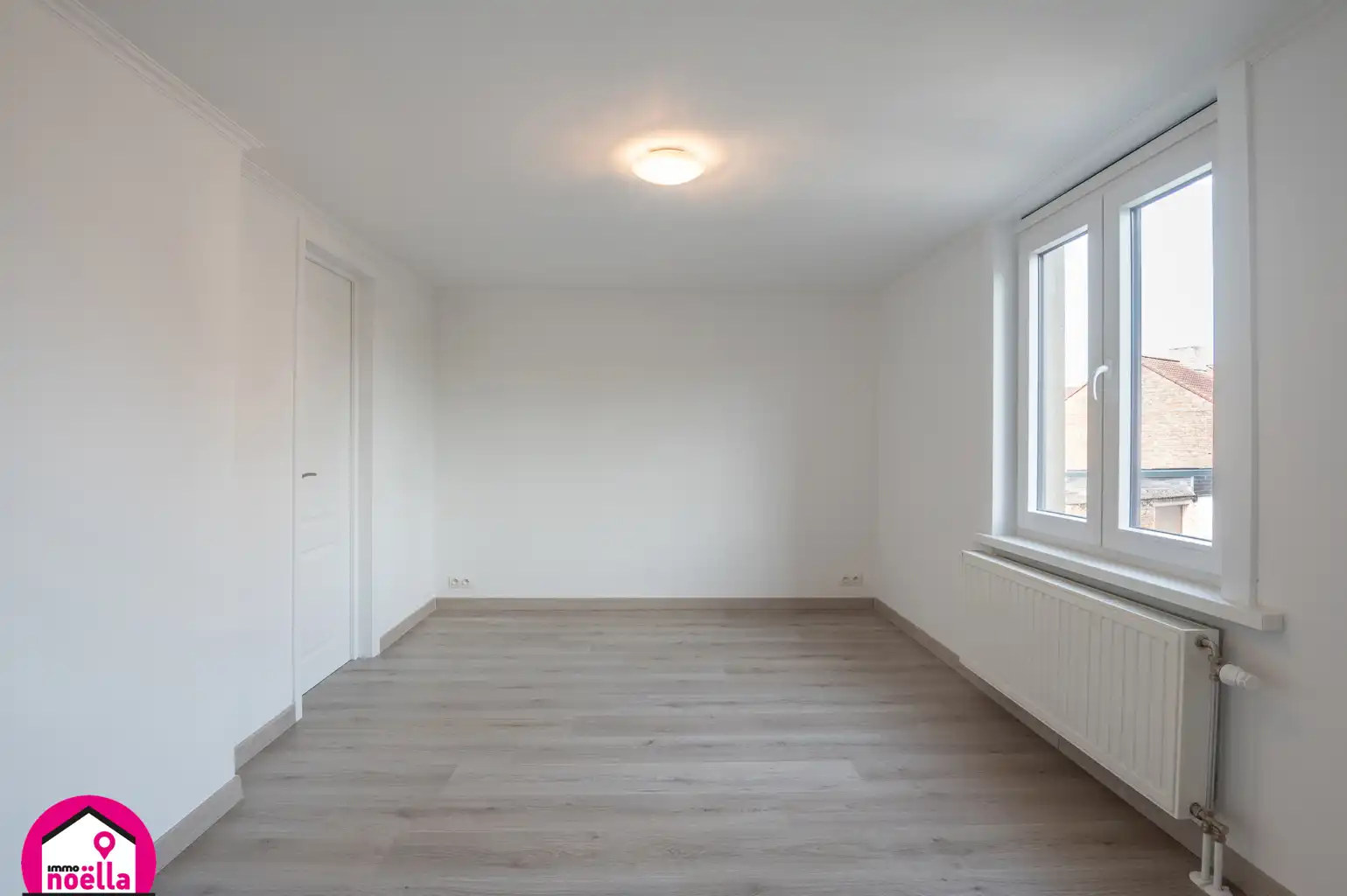 Half open bebouwing met garage en berging foto 28