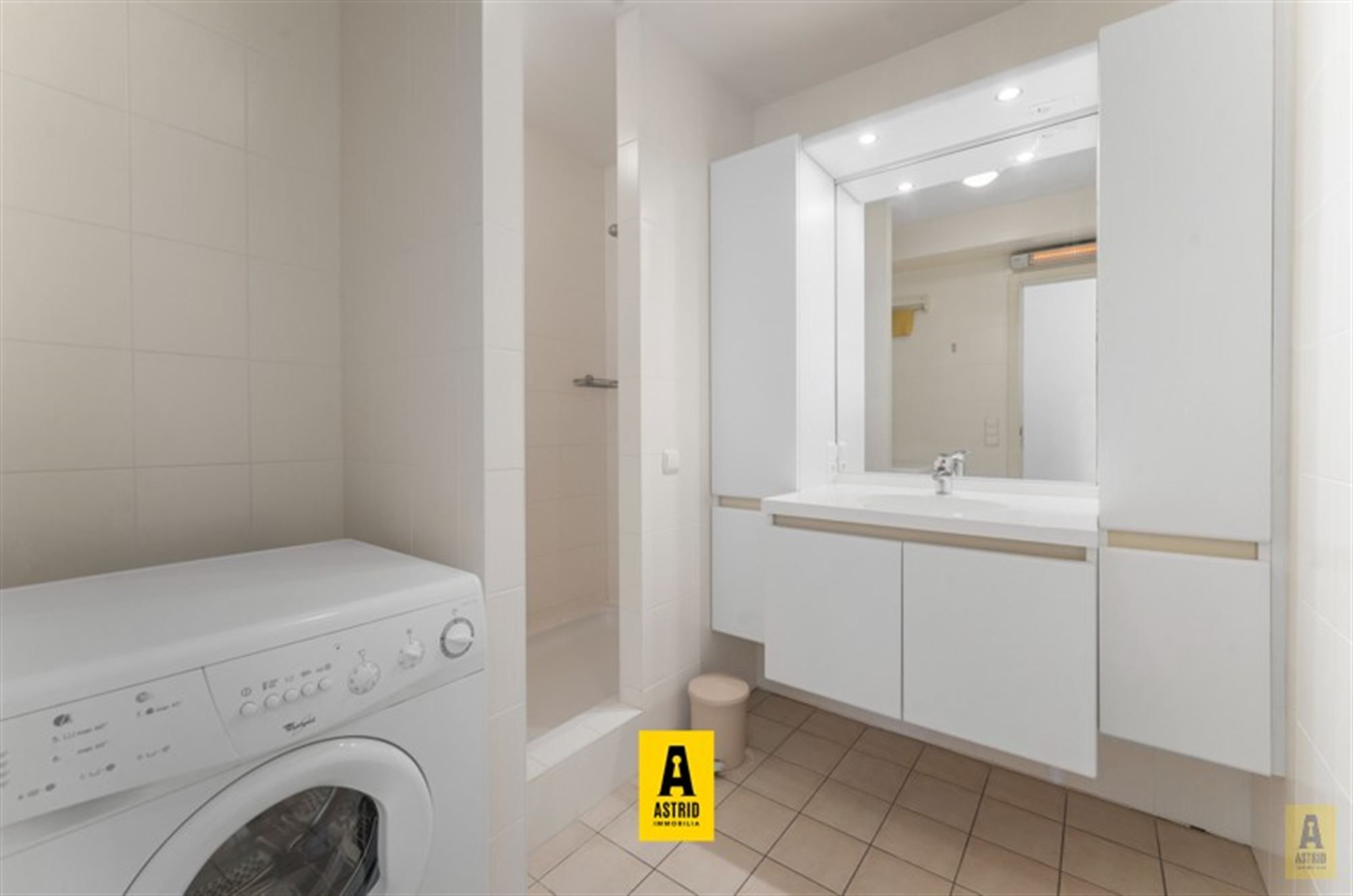 Schitterend hoekappartement in groen domein met zwembad! foto 14