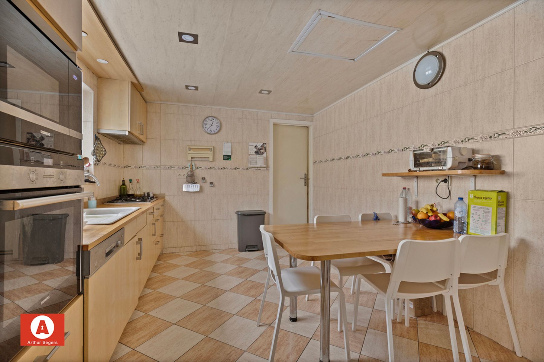 6 slaapkamers: ruime gezinswoning centrum Lebbeke. foto 10
