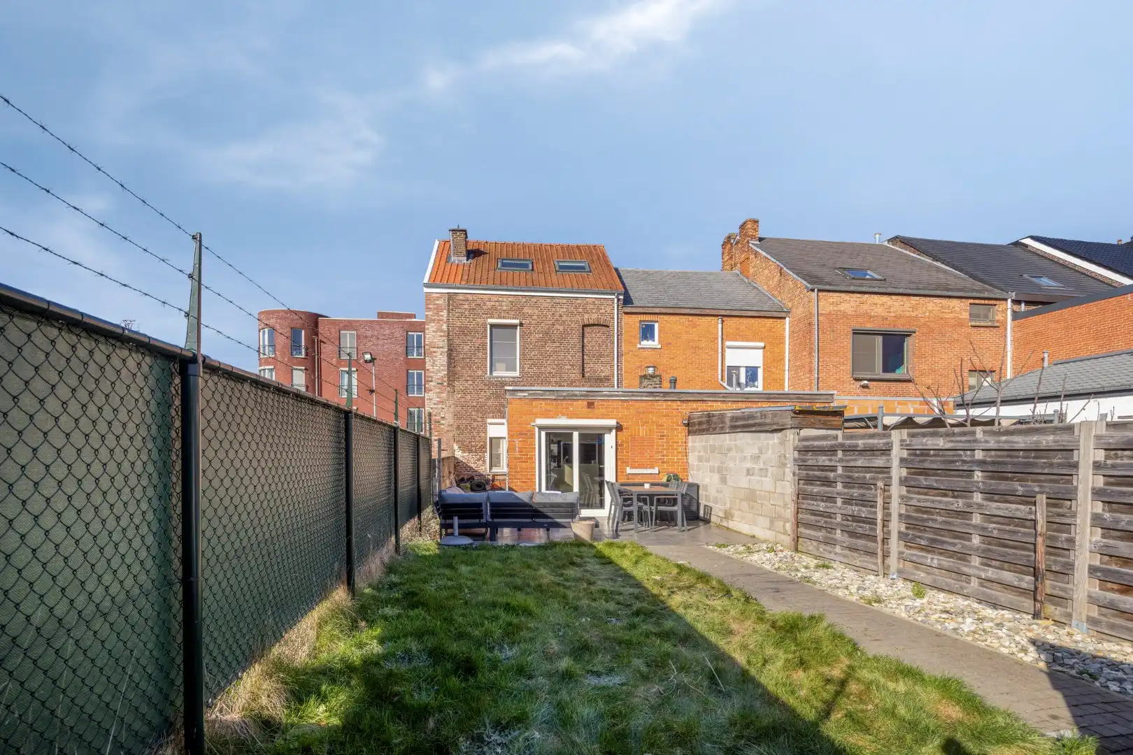 Leuke gezinswoning met tuin, vlakbij centrum Tongeren - Uitstekend EPC B foto 2