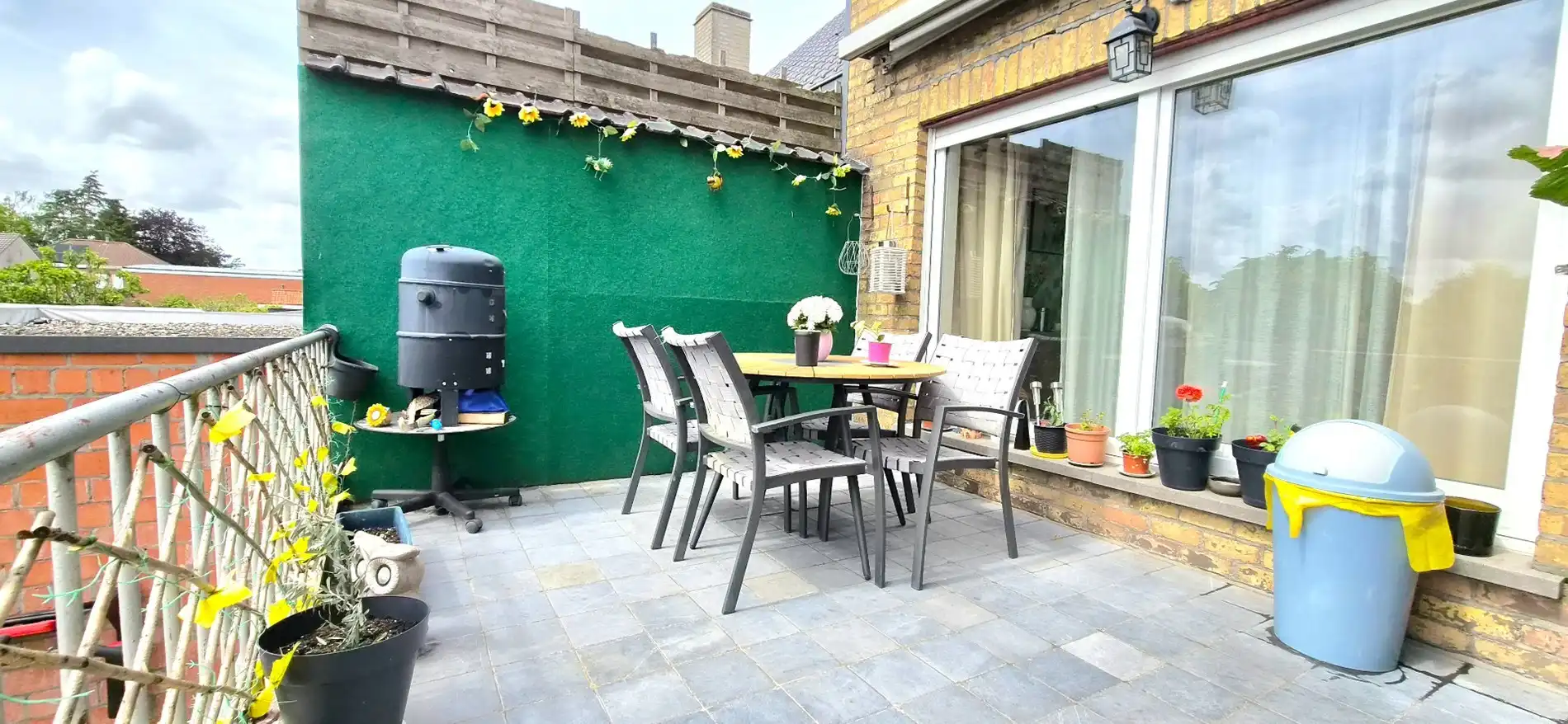 Sint Michiels: Bel-etage woning met 3 slpk en grote tuin foto 13