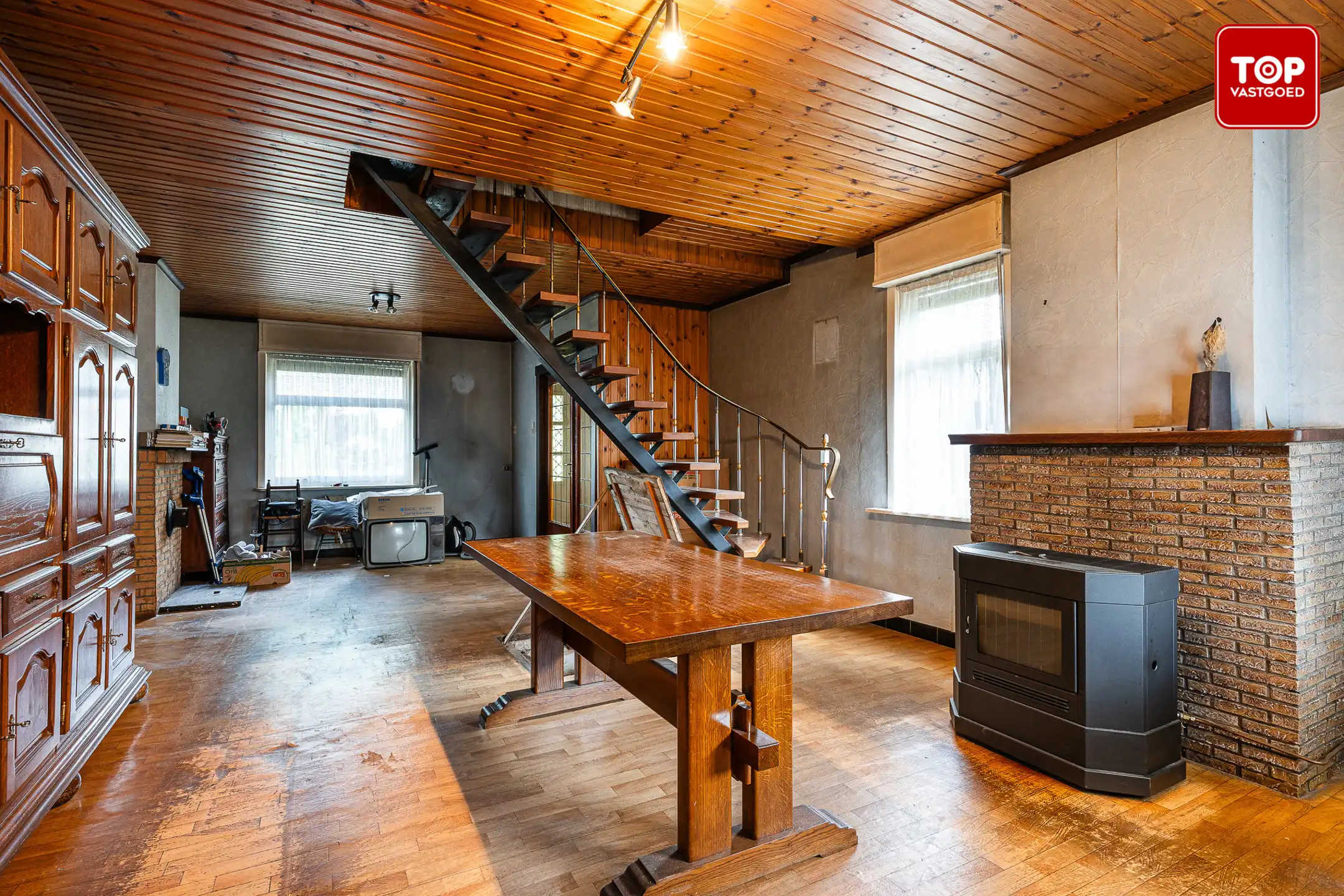 Te renoveren woning met zonnige tuin foto 7