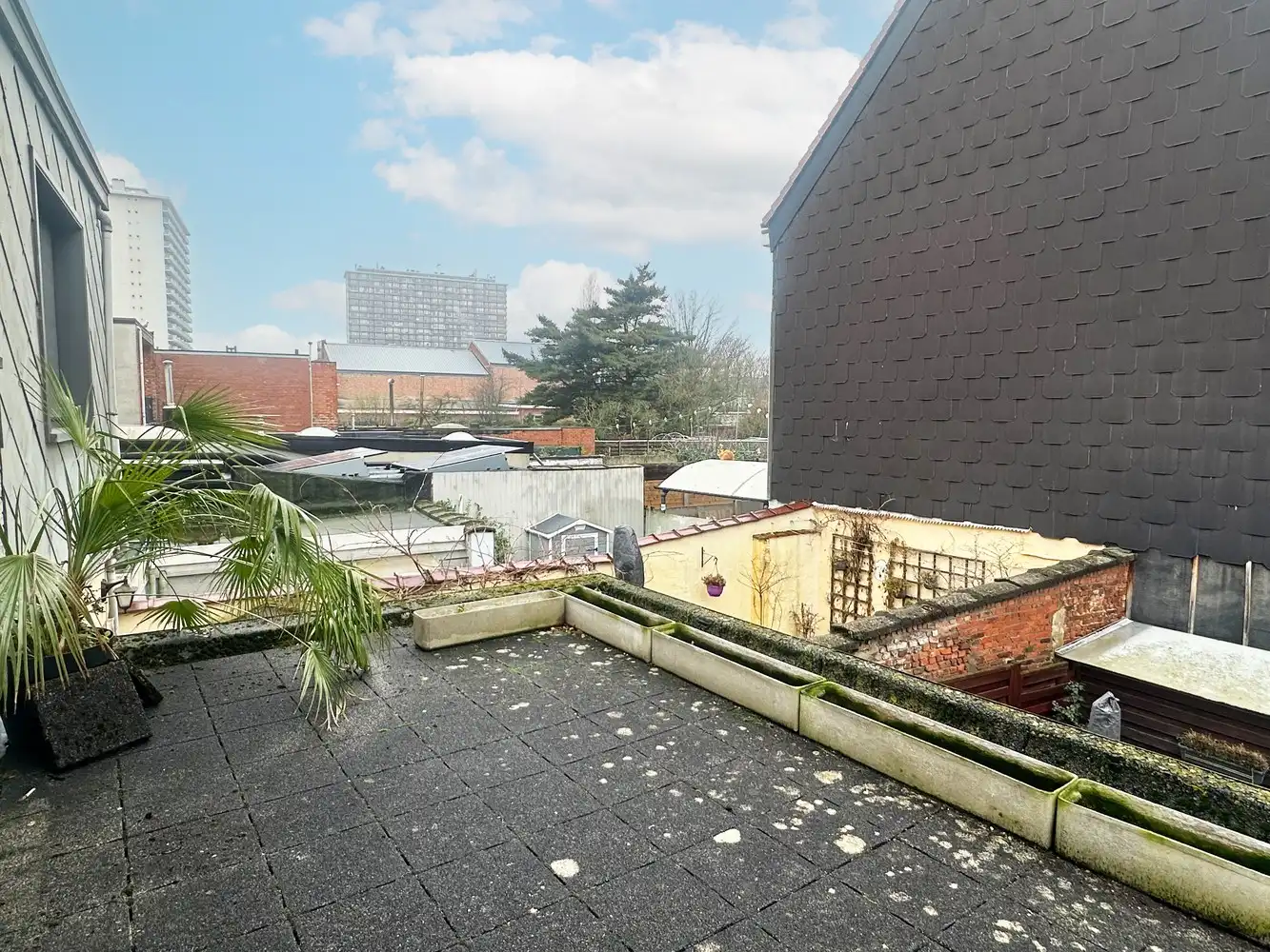 Lichtrijk appartement op zeer gunstige locatie in Wilrijk! foto 10