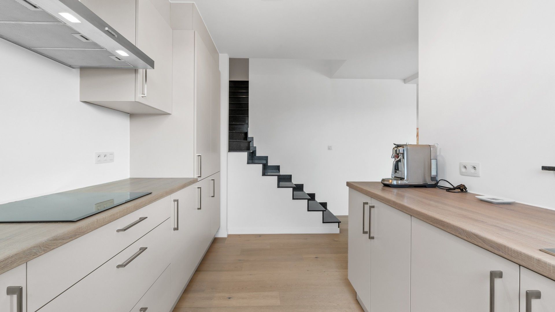 Exclusief appartement van 164,88 m2 met 2 terrassen in centrum Maaseik foto 24