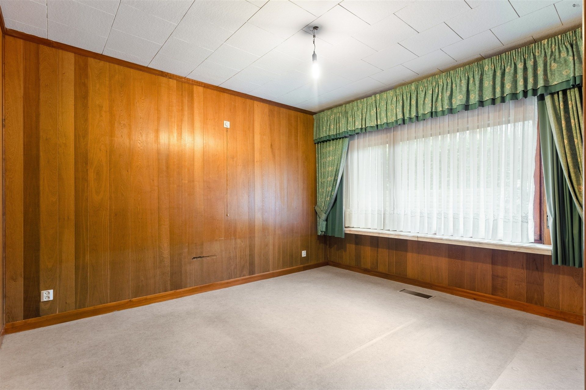 Gunstig gelegen open bebouwing met mooie tuin op een perceel van 2.212 m² foto 5