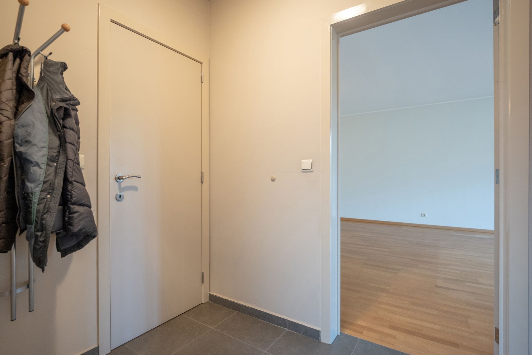 Gunstig gelegen 2-slaapkamerappartement met lift, 2 terrassen en garagebox! foto 4