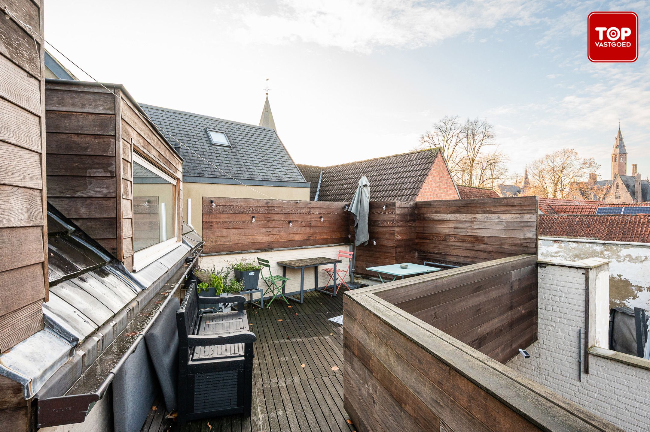 instapklare appartement met twee slaapkamers en terras foto 23