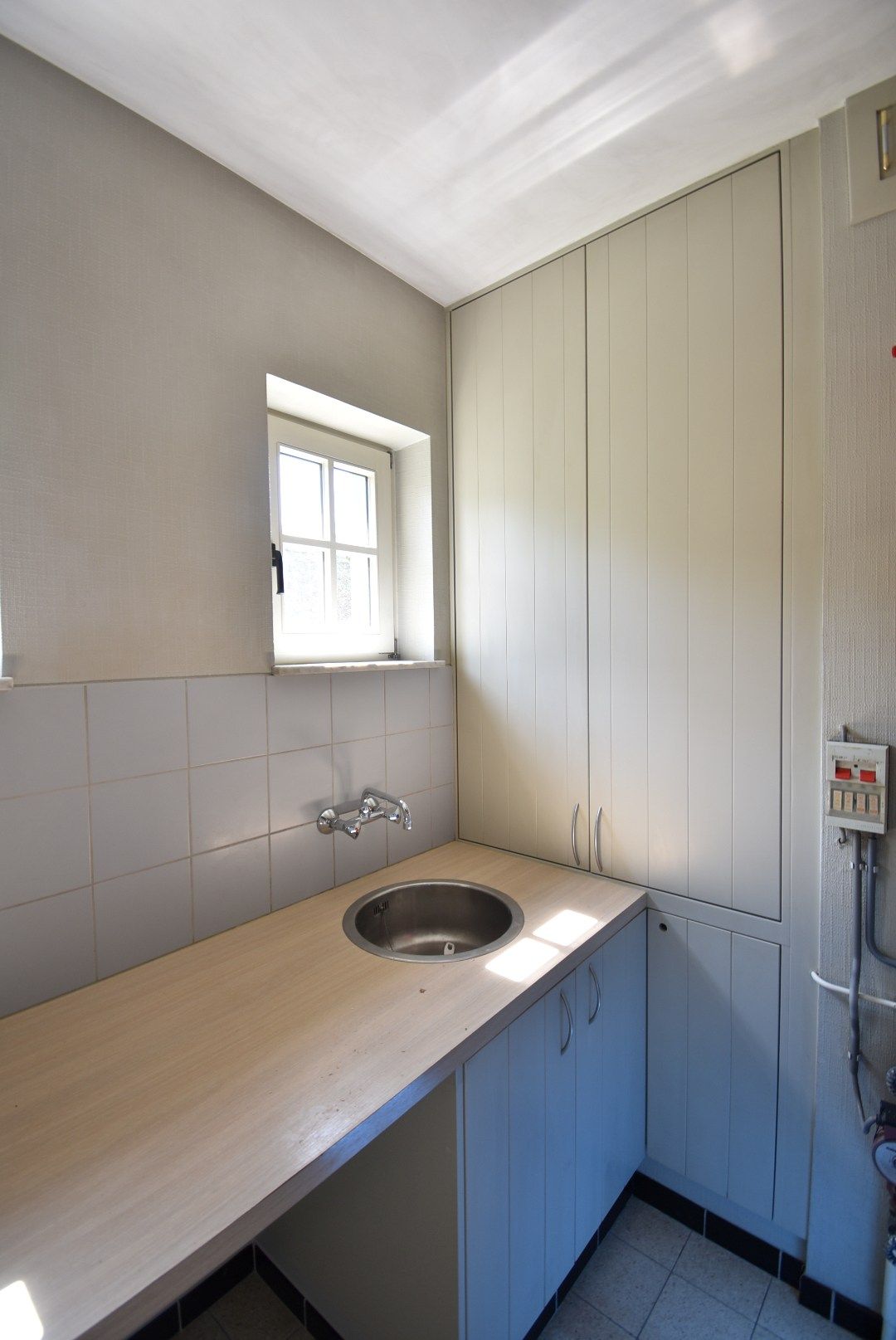 Ruime halfopen woning met 3 slaapkamers in Kiewit foto 9