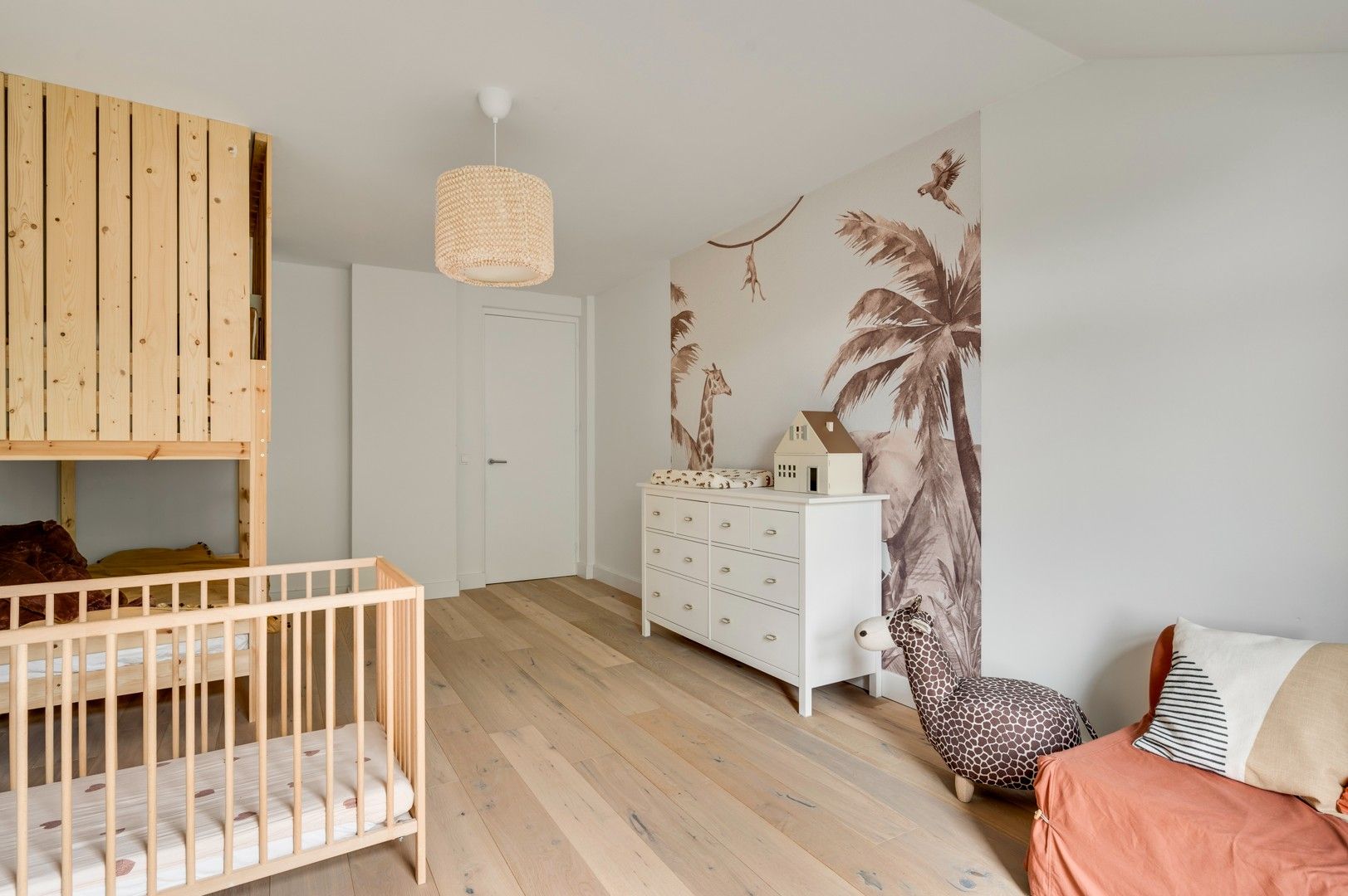PRACHTIGE HERENWONING MET 3 SLPKS TE KOOP IN ZUSSEN (RIEMST) foto 26