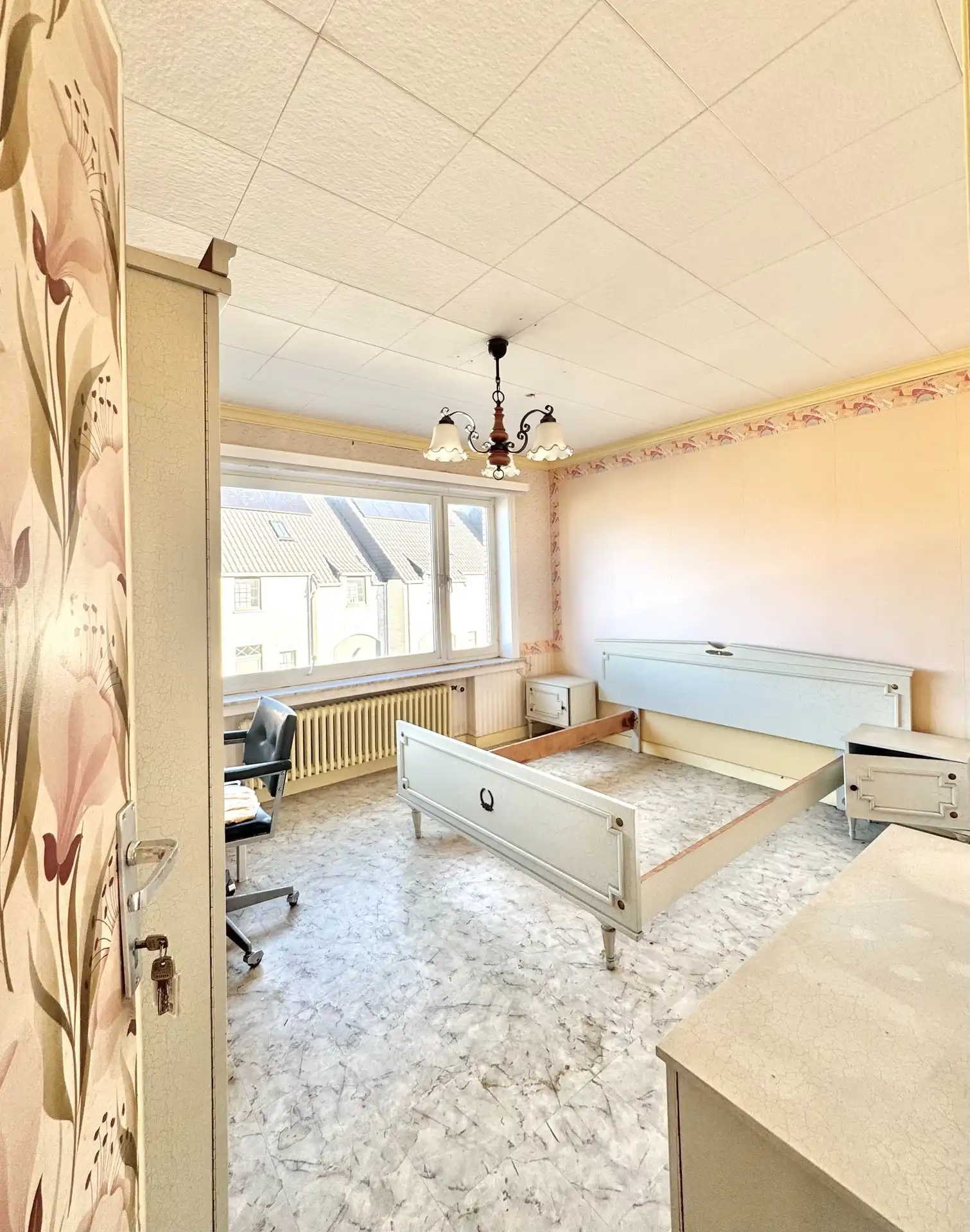 MAGAZIJN MET TWEEWOONST - 1.052 M² foto 19