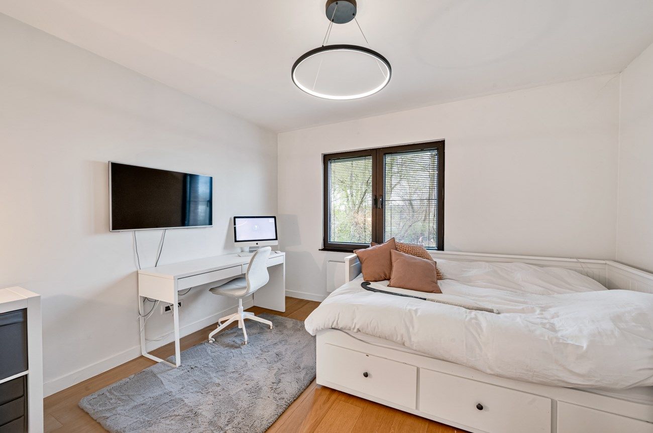 Exclusieve, ruime, instapklare villa in een doodlopende straat foto 15