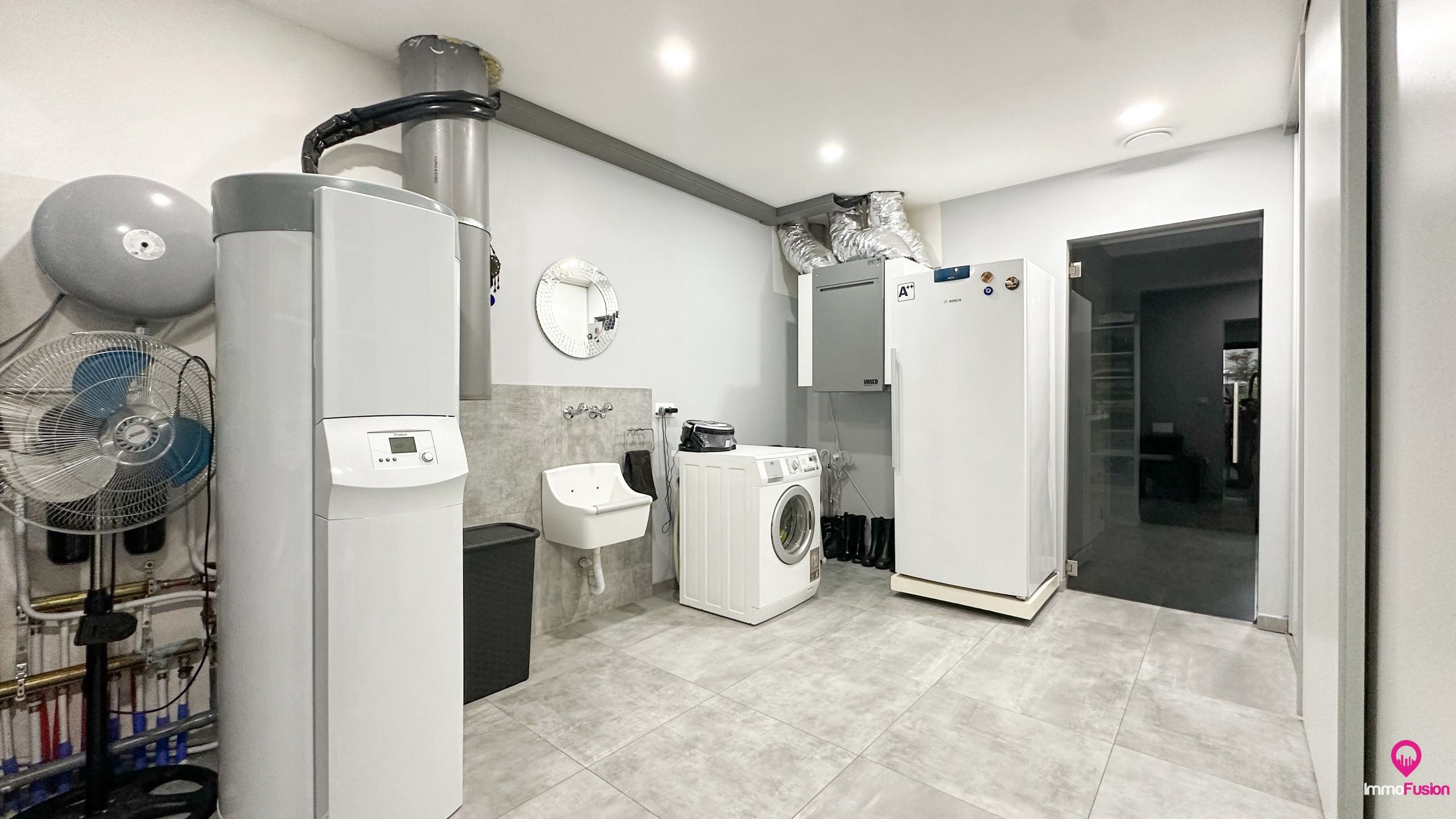 Zeer strakke BEN-woning met hoogwaardige afwerking en 2% RR! foto 19