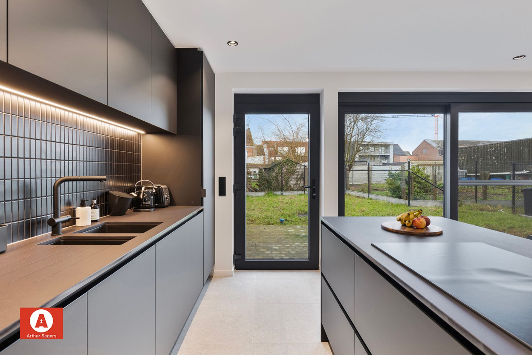 Recente BEN-woning met 4 slaapkamers in doodlopende straat foto 6