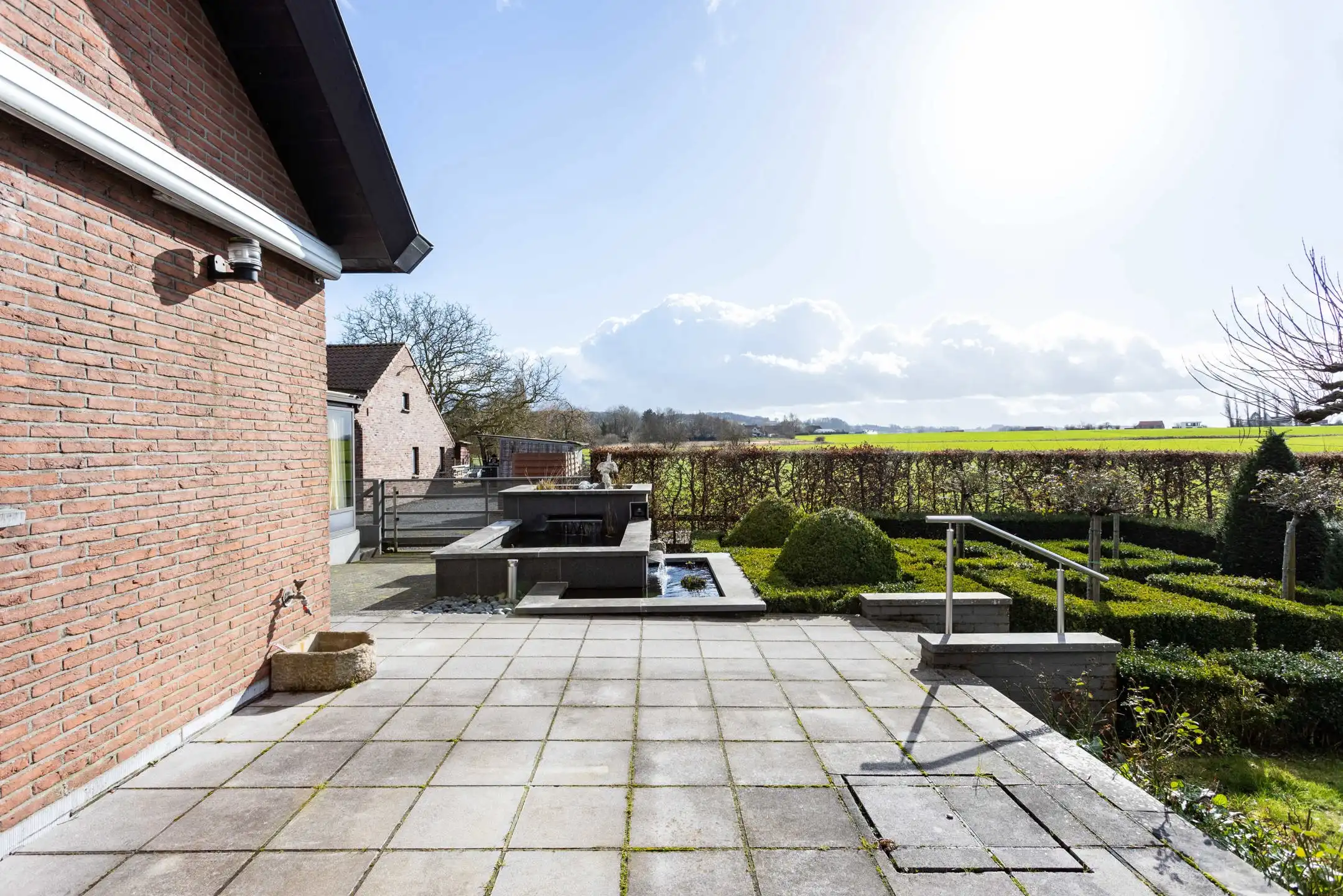 Instapklare villa met tuin, weids uitzicht en ruim bijgebouw foto 23