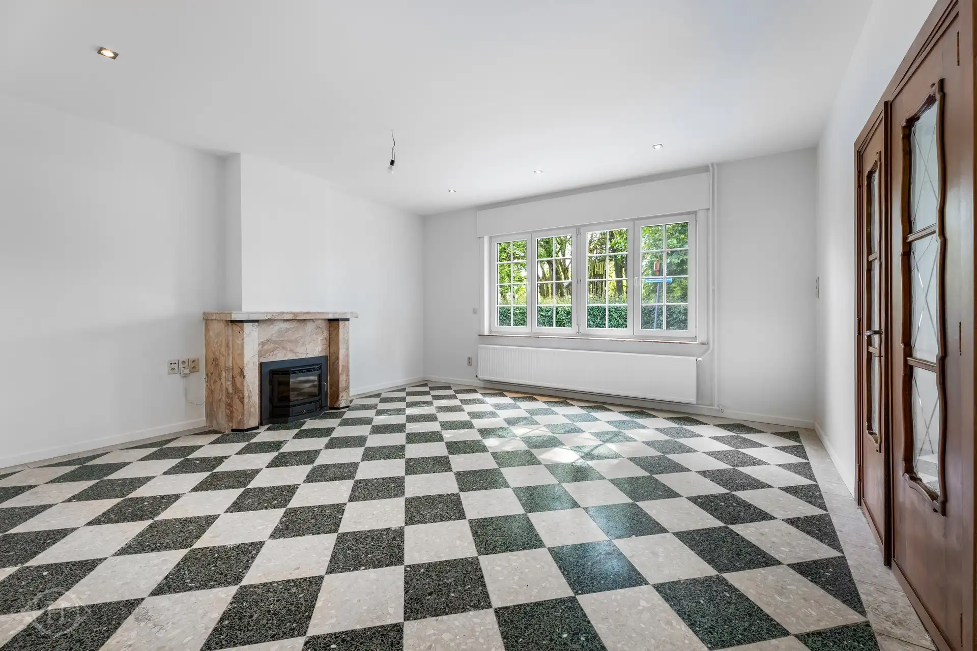 Karaktervolle gerenoveerde woning met 4 slaapkamers foto 4