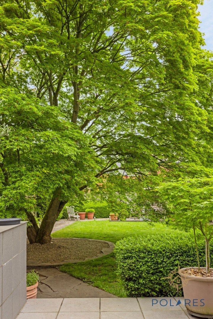 handelspand met ruime woning foto 42