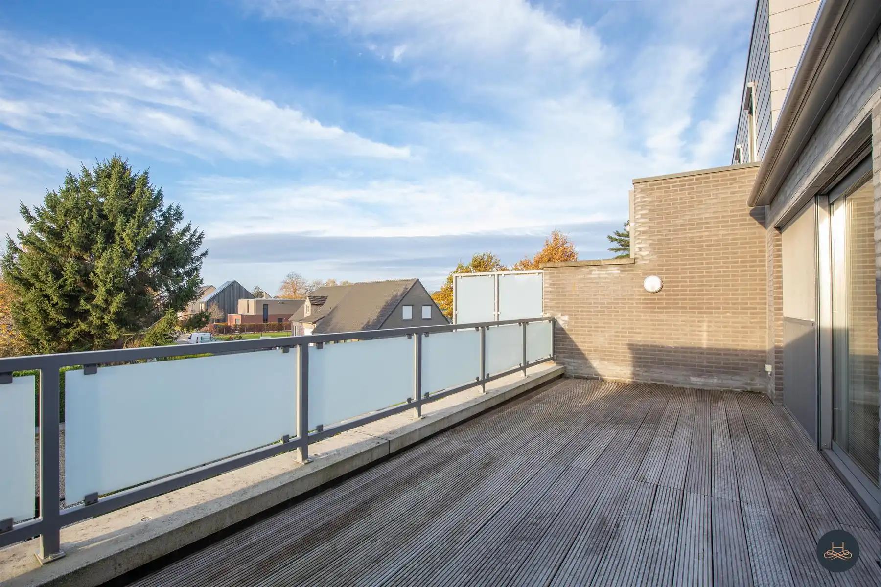 Lichtrijk appartement met groot terras  foto 9