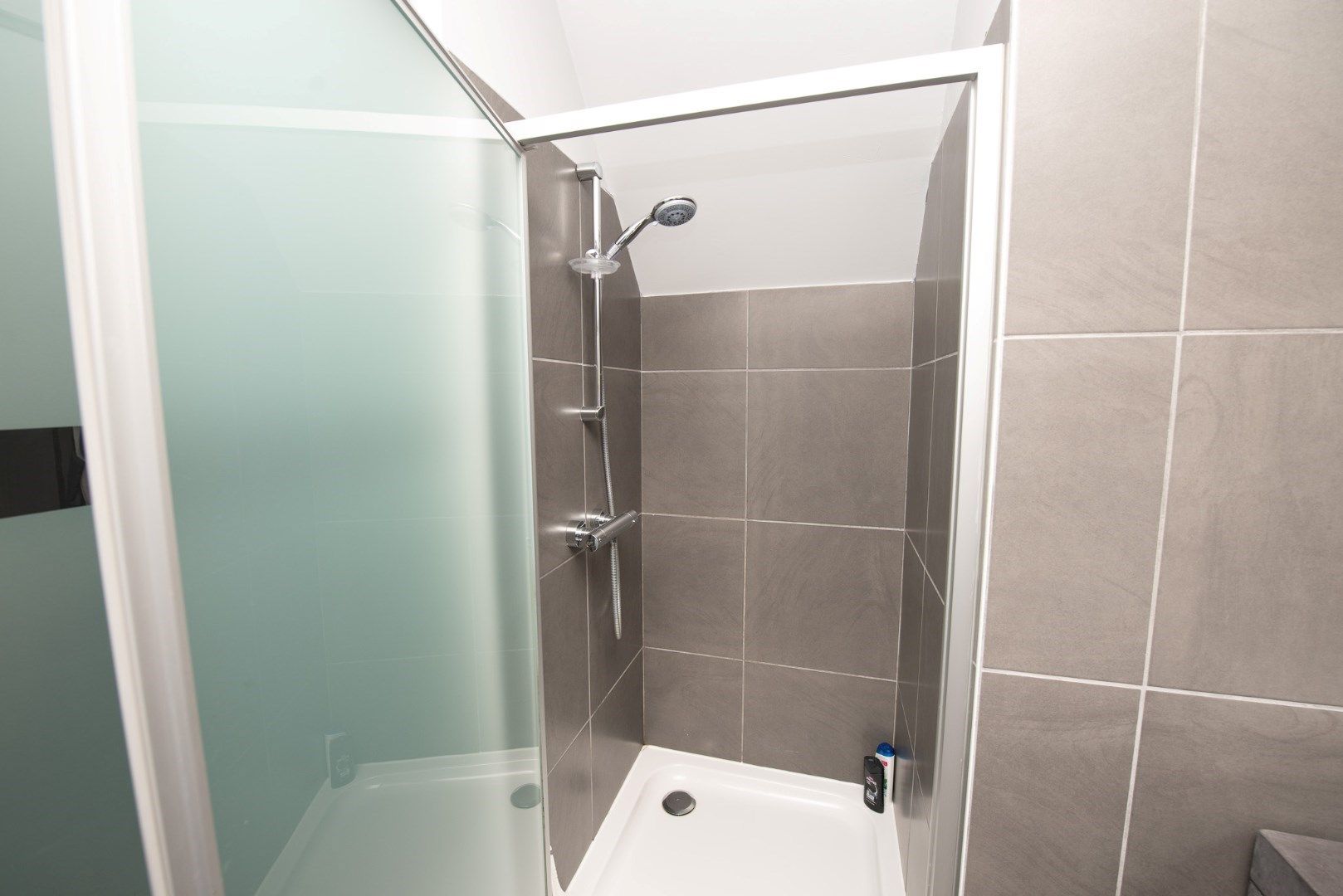 "Stijlvol DUPLEX appartement met garage te Waregem" foto 9