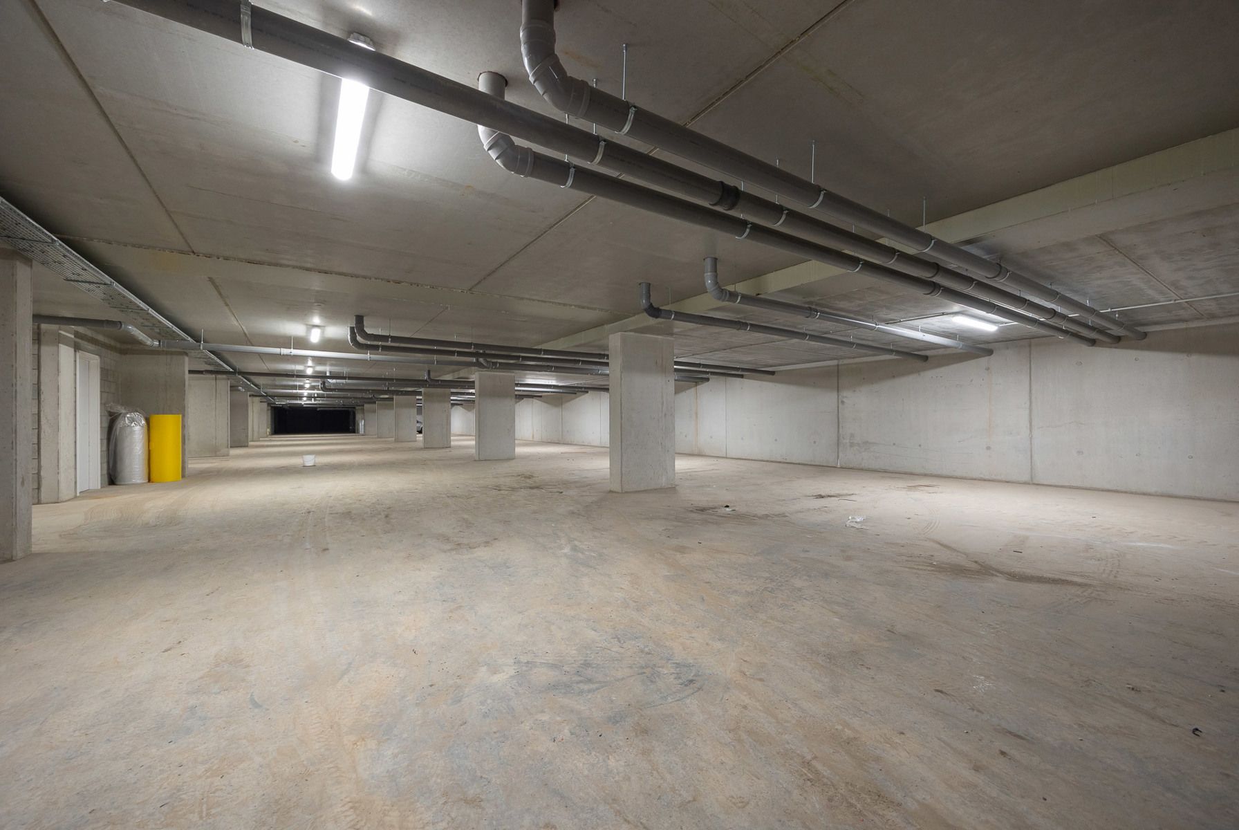Stijlvol wonen in de schaduw van de St-Michielskerk. foto 17