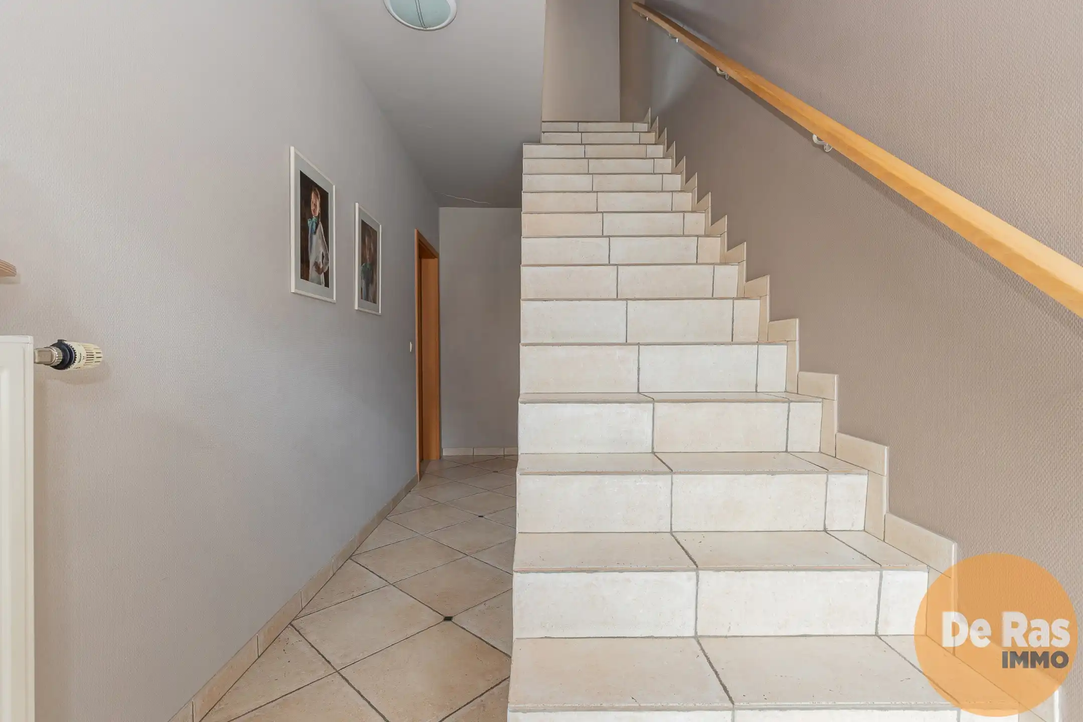 DENDERHOUTEM - Bel - etage met 3 slpk, tuin en ruime garage foto 8