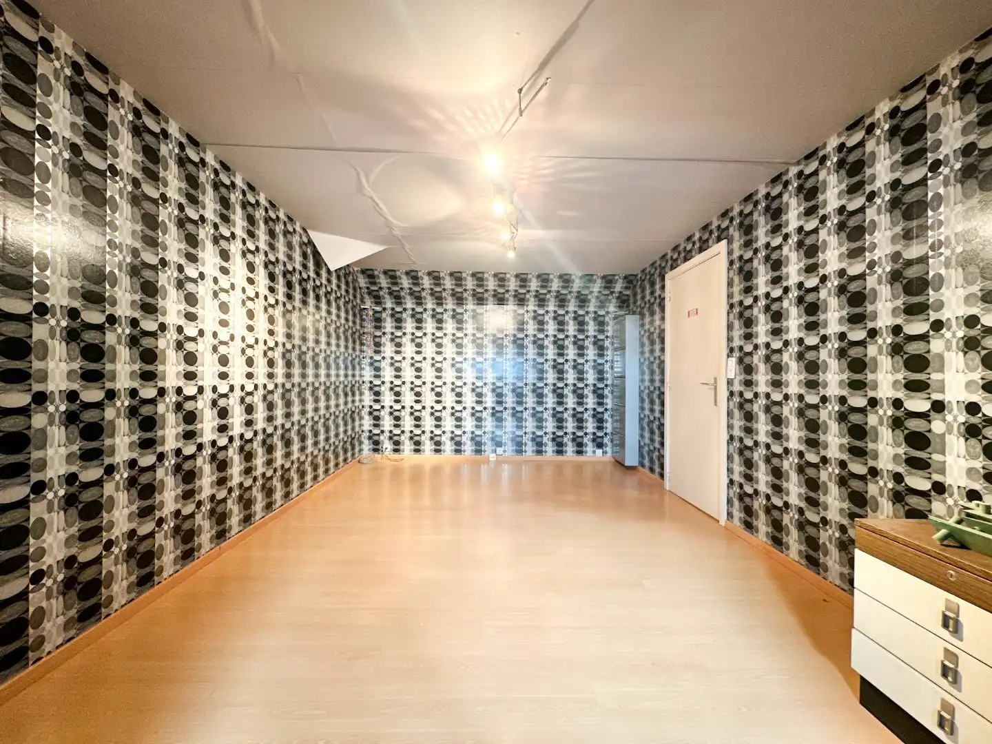 Handelpand met winkel, atelier en woonst, commerciële ligging, Torhout foto 36