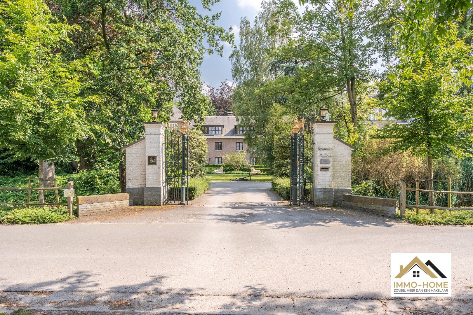 Prachtige zorgappartementen in een residentiële omgeving met zwembad en park te Oostakker foto 27