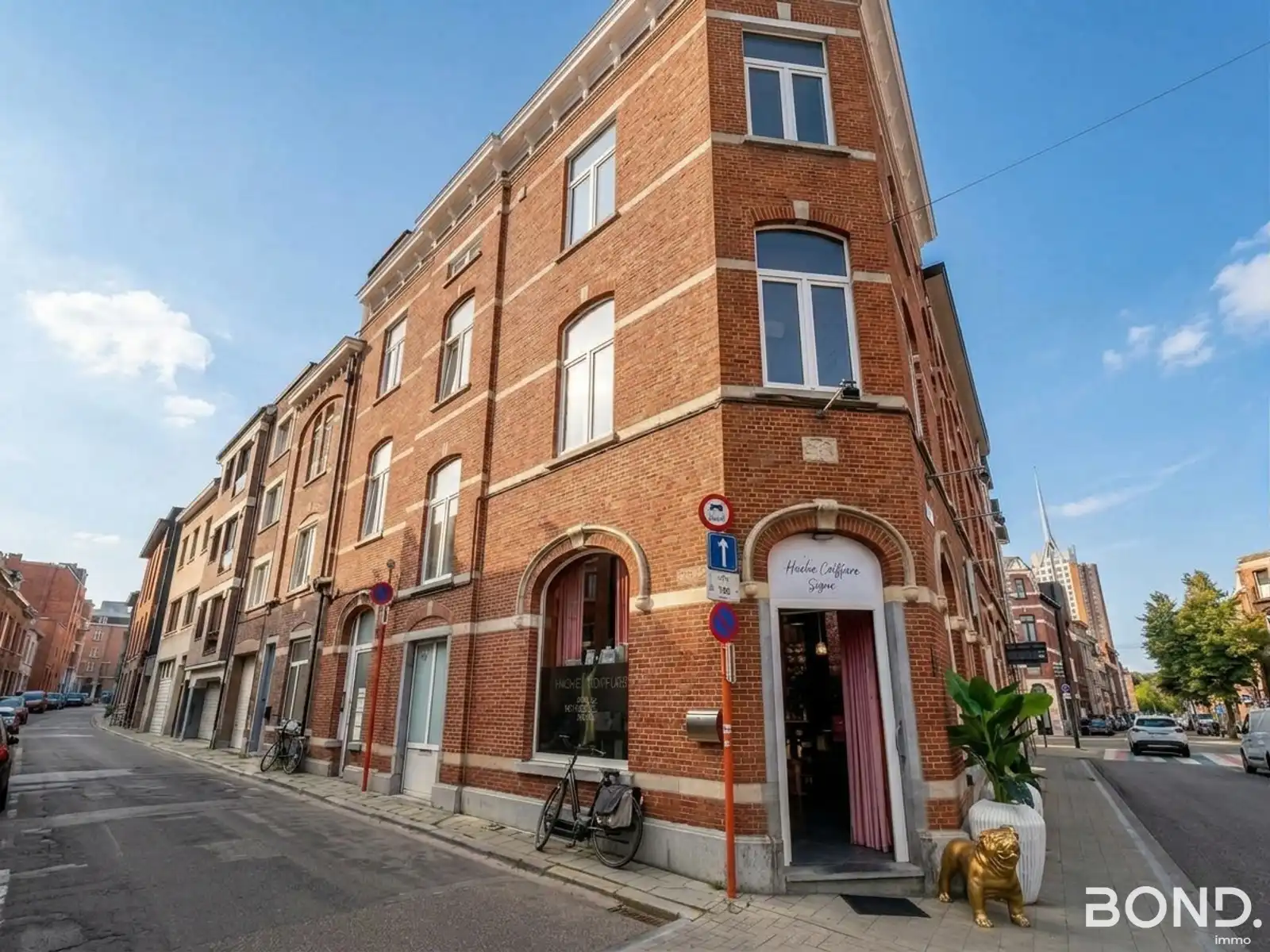 Vernieuwd appartement met 1 slaapkamer in hartje Leuven! foto {{pictureIndex}}