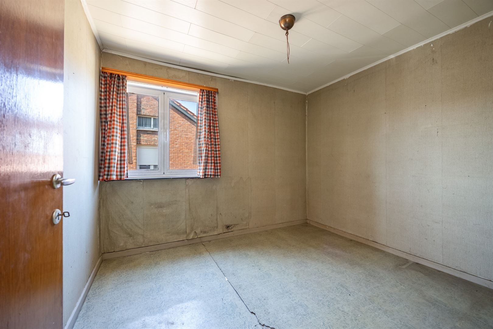 Renovatiepand op topligging te Hulshout! foto 9
