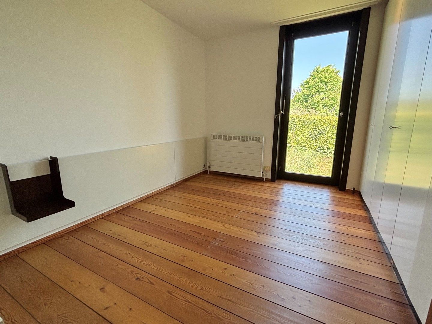 Bijzondere modernistische Villa te huur residentieel gelegen foto 12