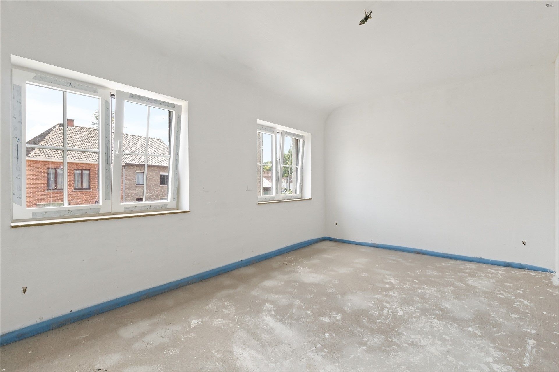 Afgwerkte Nieuwbouwwoning met mogelijkheid tot 4 slaapkamers foto 12