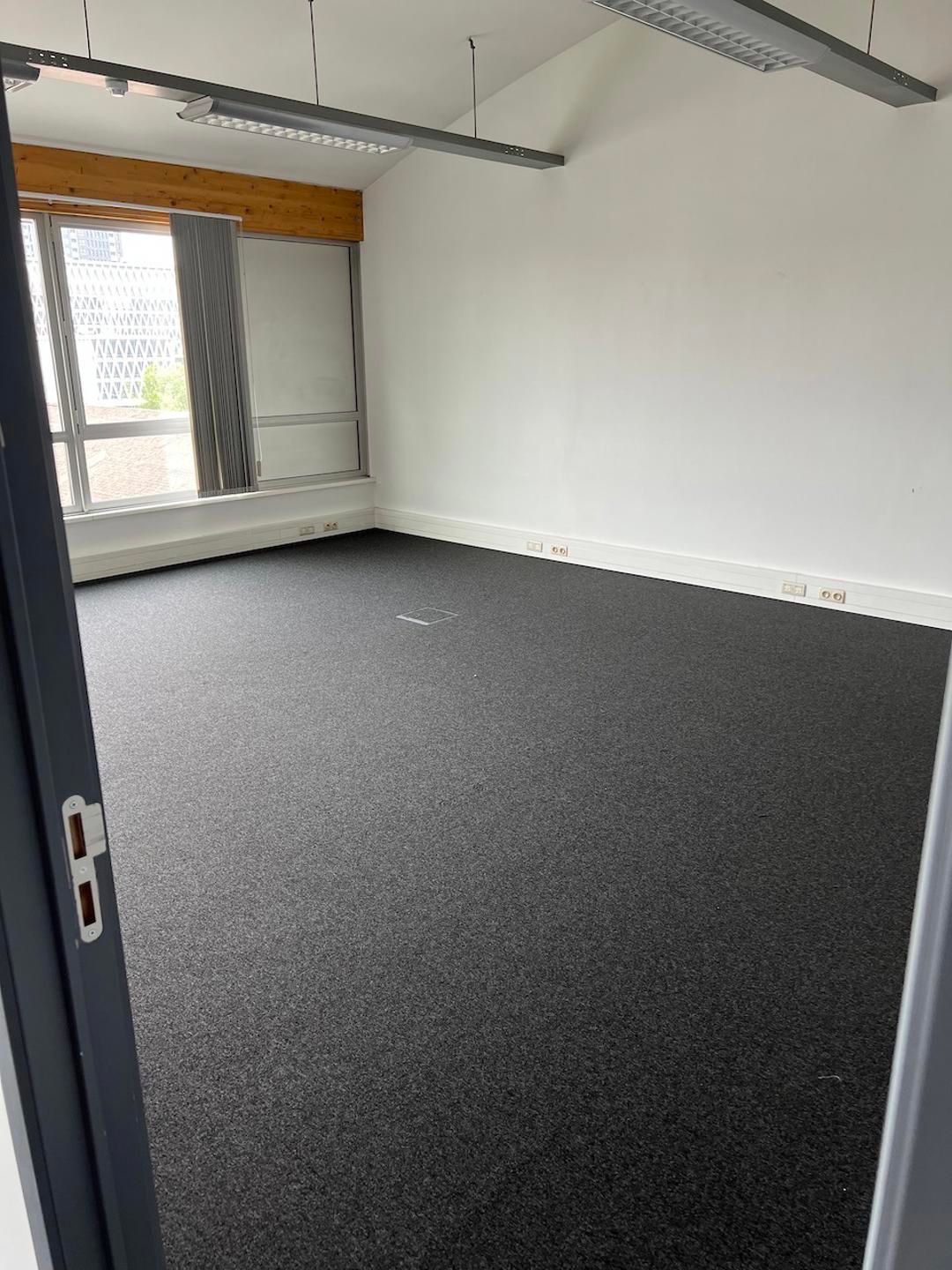 Kantoren te huur foto 4