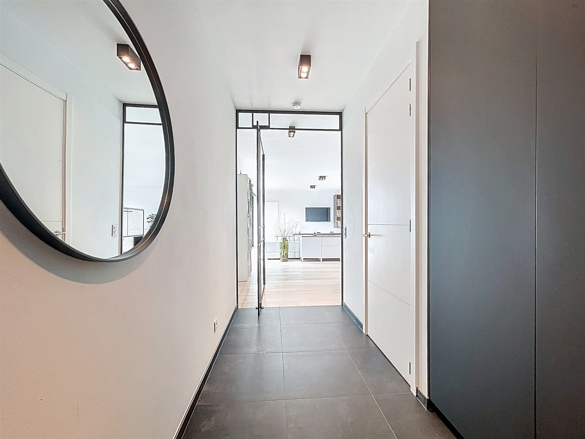 Luxueus en energiezuinig drie slaapkamer-penthouse (170m²) met ruime terrassen (30m²) foto 15