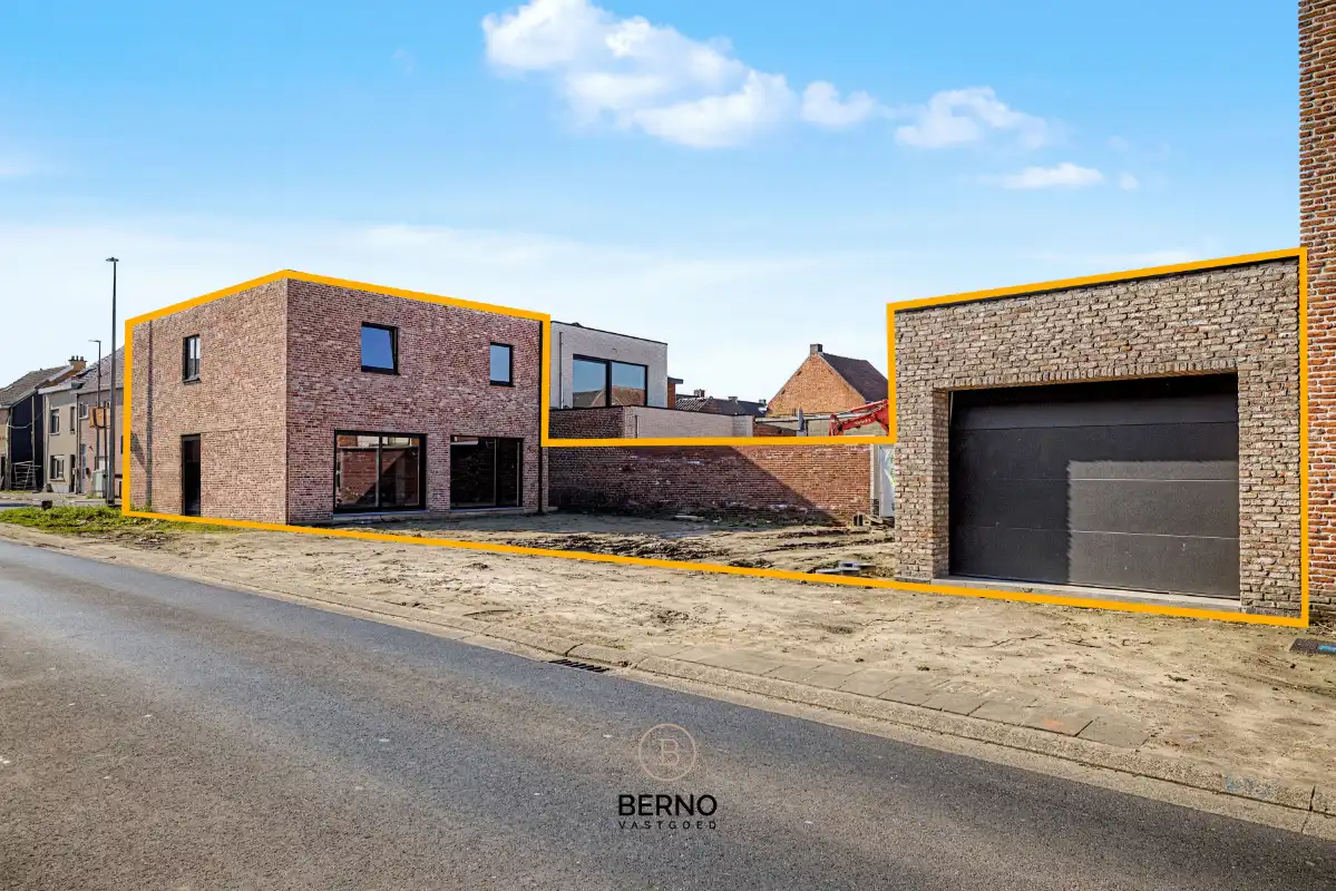 Ruime nieuwbouwwoning met mooie tuin en grote garage foto 3