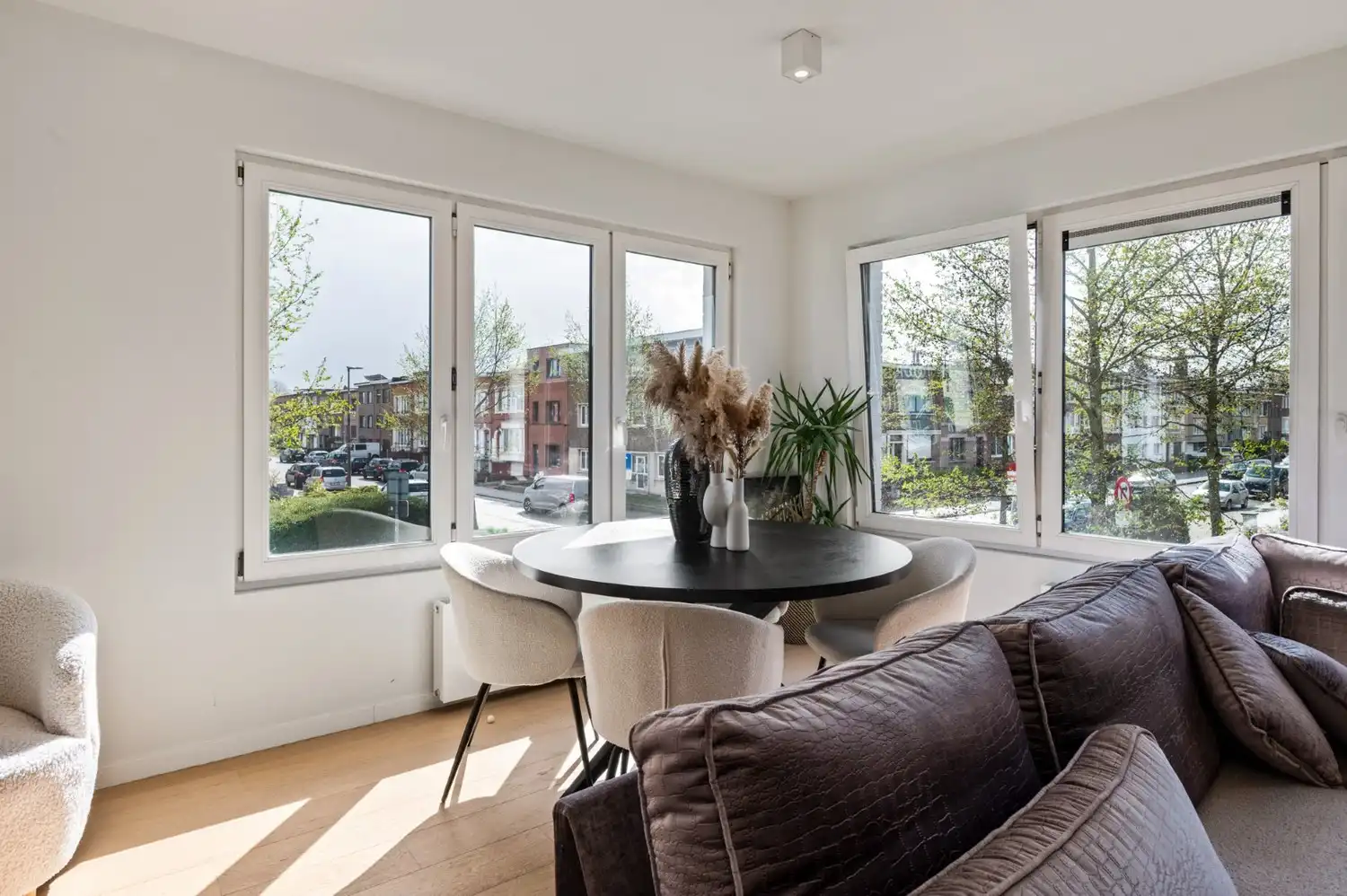 GERENOVEERD APPARTEMENT MET 2 SLAAPKAMERS! foto 7