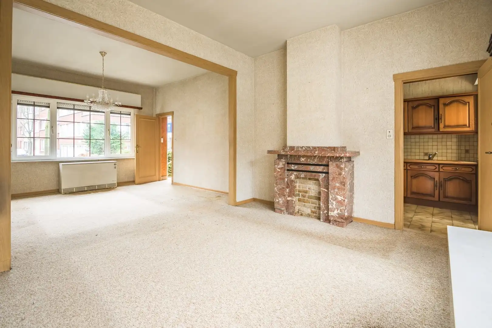 🏡 Charmante te renoveren woning met tuin in het historisch centrum van Merksem foto 7