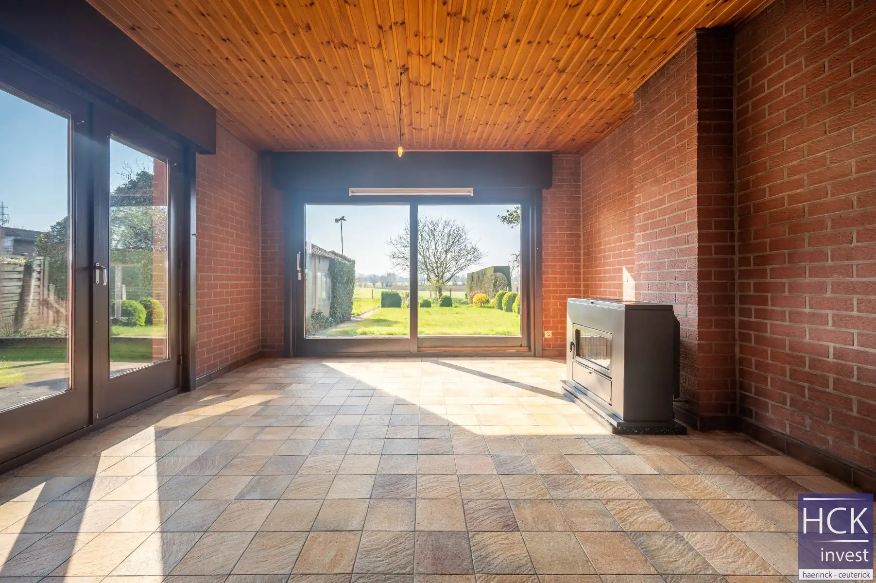 WAREGEM -  Knappe alleenstaande woning op 750m², met prachtig vergezicht !! foto 10