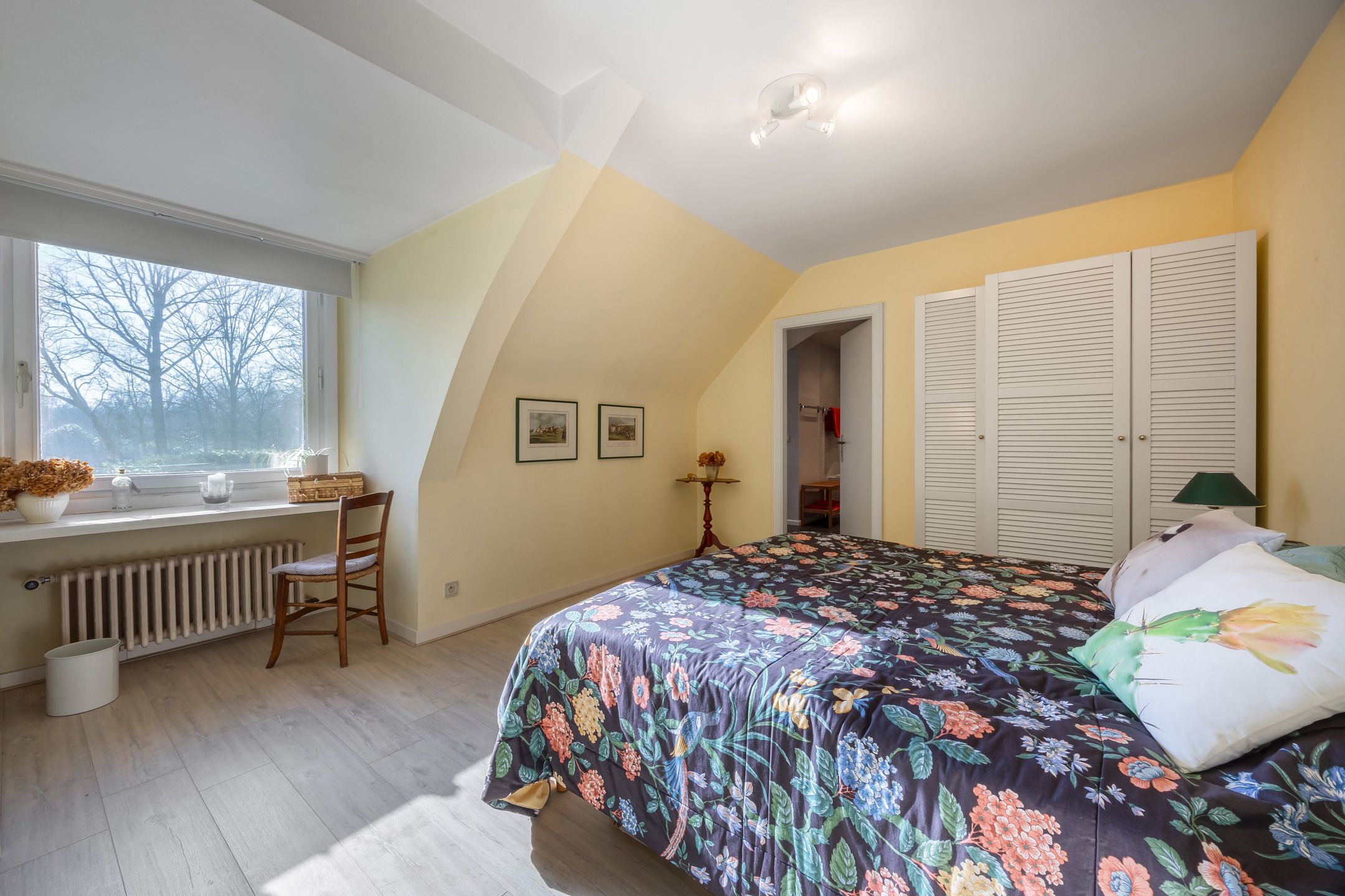 Op te frissen ruime villa op prachtig perceel op topligging! foto 34