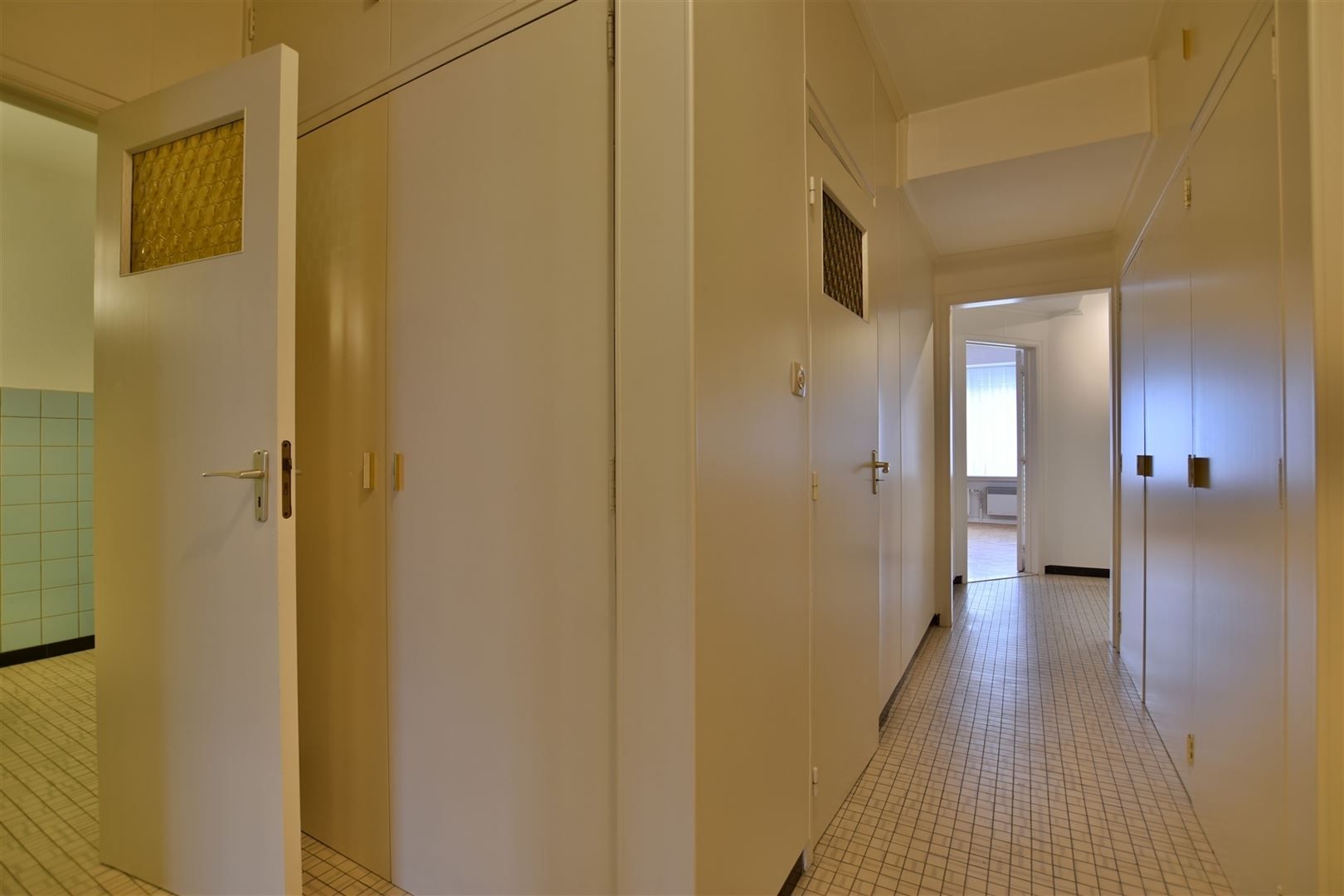 Ruim appartement met uniek zicht op stadspark en Brusselse Poort foto 11