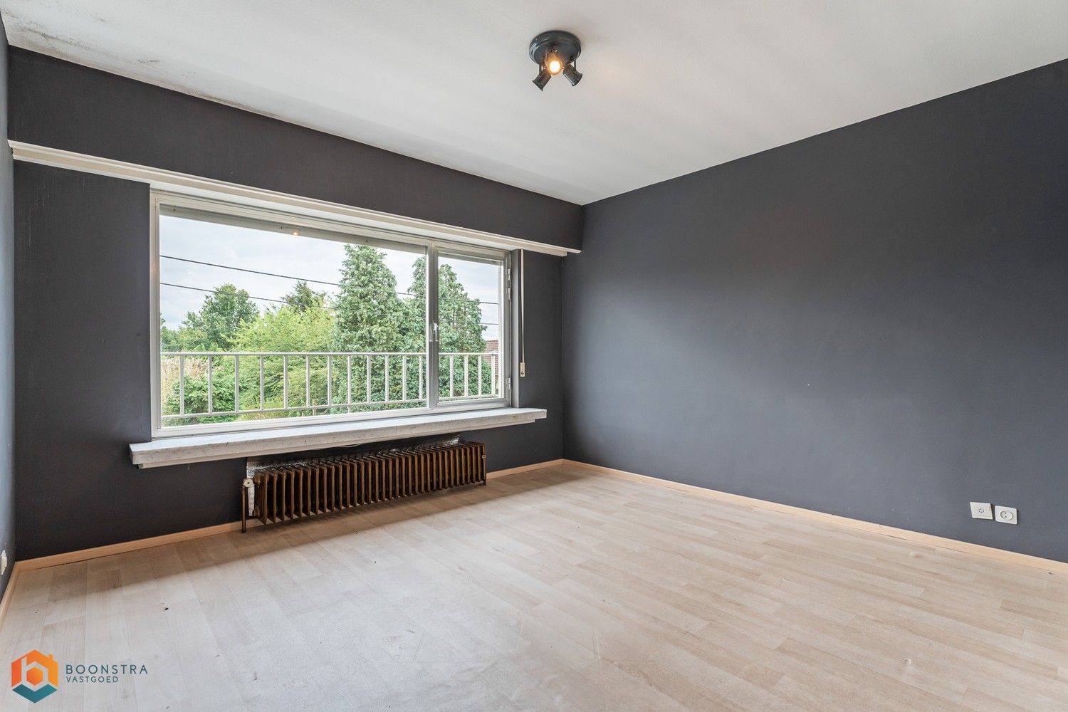 Woning met 3 slpkrs en ruim apart magazijn te Beerzel foto 6