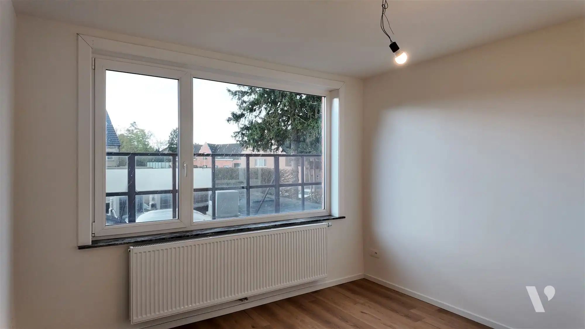 Gerenoveerd appartement in centrum met ruim terras foto 8